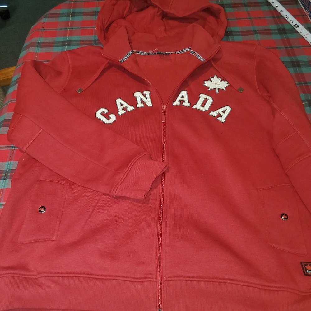 Super nice Canada Zip Hoodie